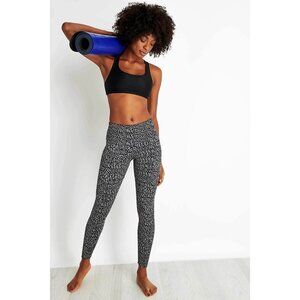 Onzie Honey Leopard Animal Printed Tech High-Rise Leggings Size XS